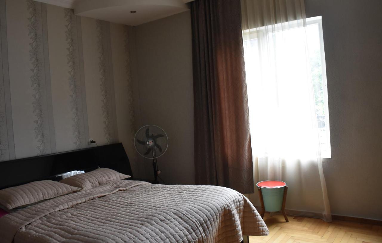 Guesthouse Natalia 보르조미 외부 사진