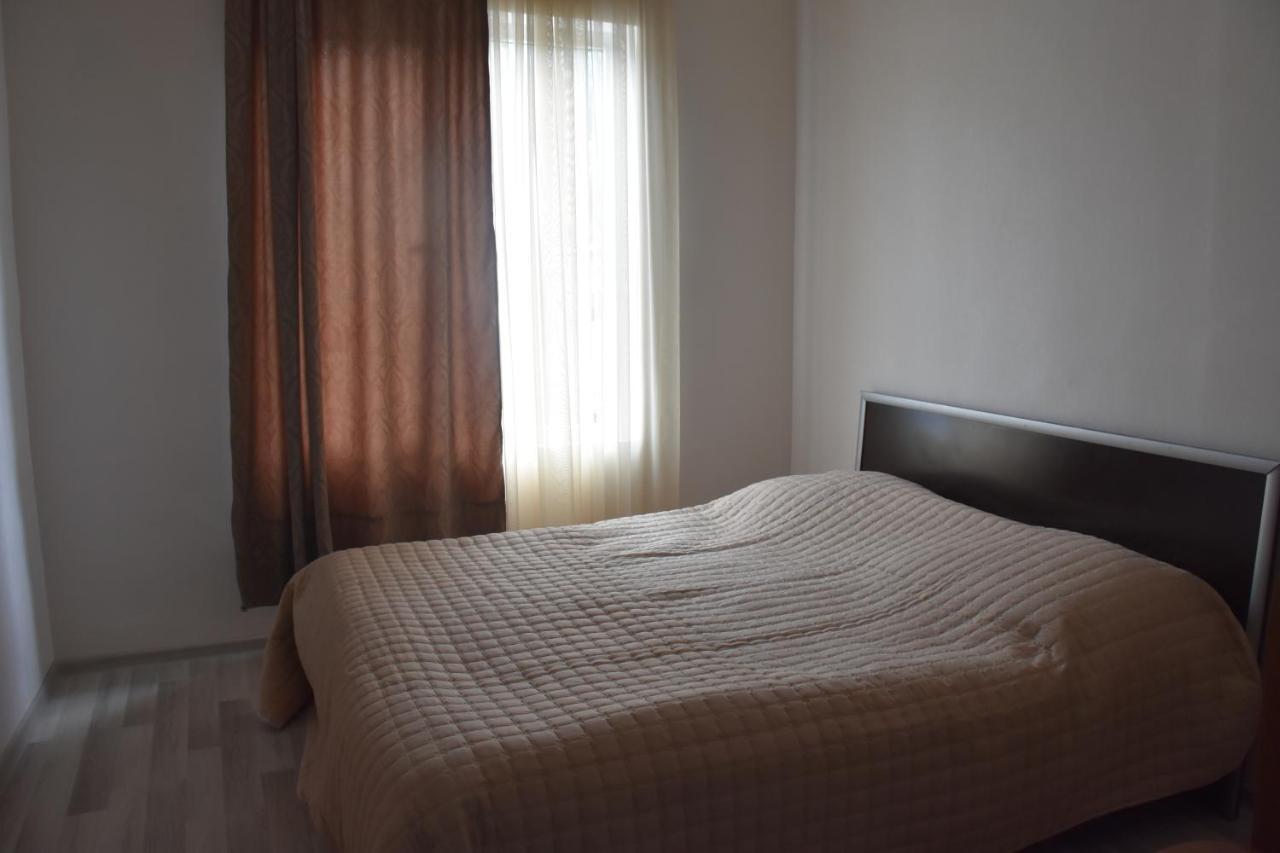Guesthouse Natalia 보르조미 외부 사진